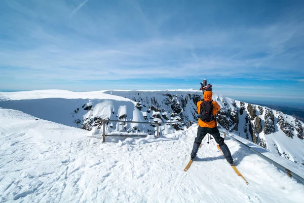 Esqui Montanha Gigante Com Neve Durante Inverno Polônia República Checa — Fotografia de Stock