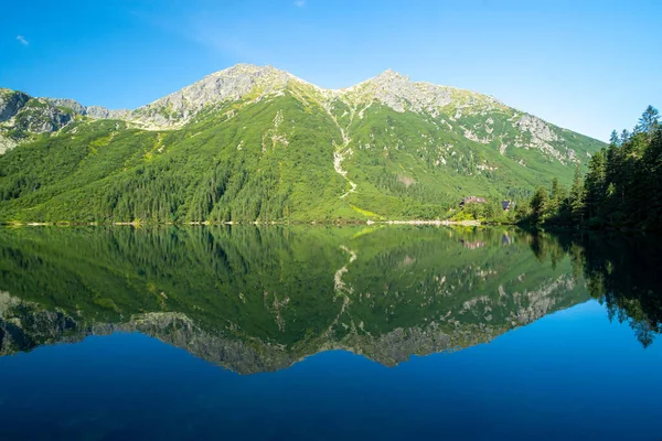 Przepiękne Górskie Jezioro Tatrach Polska — Zdjęcie stockowe