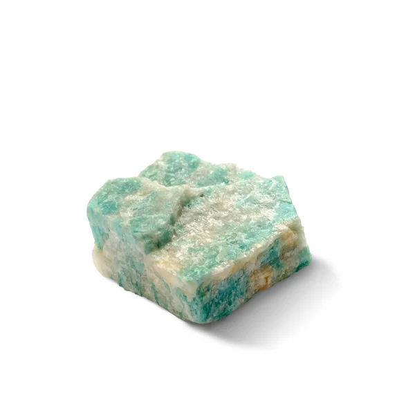 Amazonit mineral sten isolerad på vit. — Stockfoto