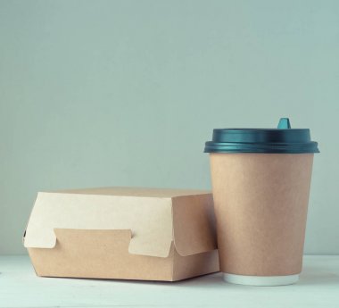 Craft kağıt kahve Kupası ve gıda kutusu tablo