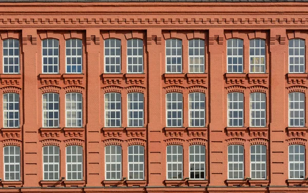 Edificio de fachada clásica de arquitectura vintage — Foto de Stock