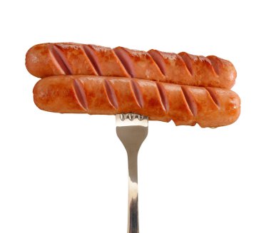 Beyaz bir çatalı üzerinde ızgara sosis