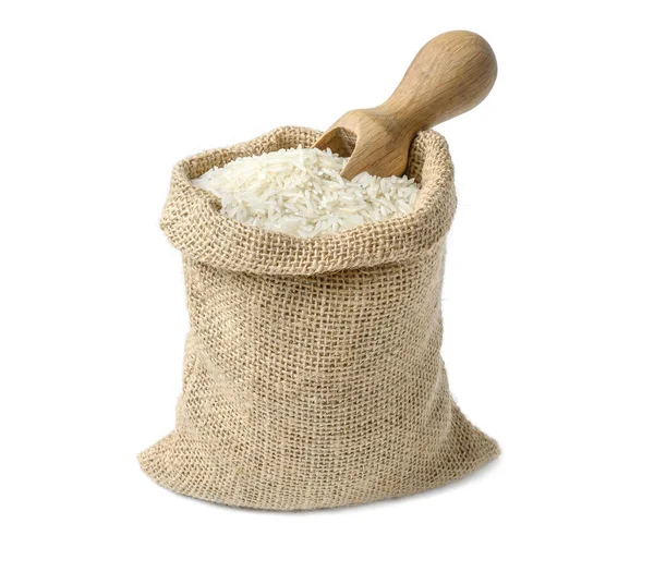 Fehér hosszú rizs vászonzsákokban, fehér alapon izolálva. — Stock Fotó