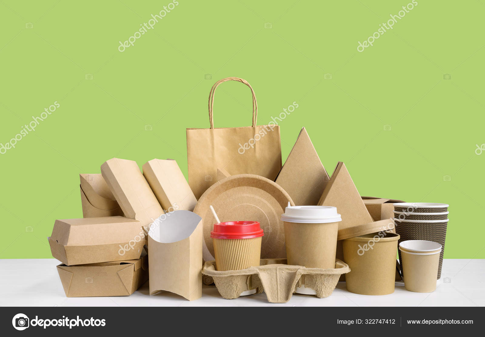 Fast food packaging plastic hi-res stock photography and images