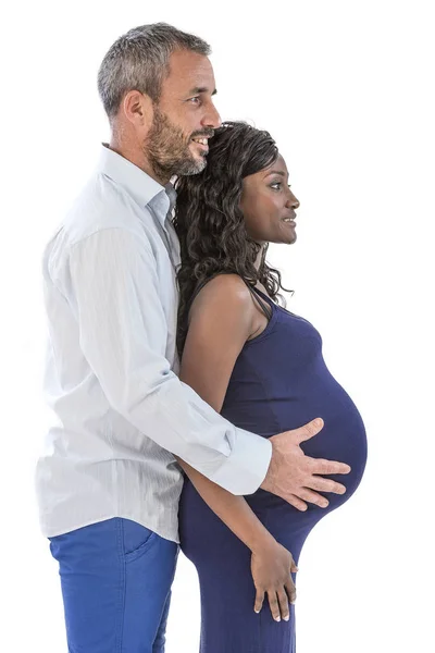 Pasangan dengan tangan di atas perut bayi wanita hamil dengan latar belakang putih — Stok Foto