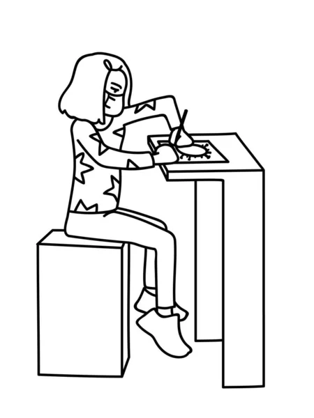 Niña con máscara facial se sienta en una silla alta, dibuja coronavirus. Ilustración vectorial monocromática de chica linda enmascarada en estilo de arte de línea simple aislada sobre fondo blanco. Concepto Covid-19 . — Vector de stock
