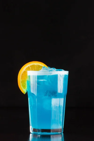 Alcoholic cocktail menu - Blue Lagoon — Stock Photo, Image