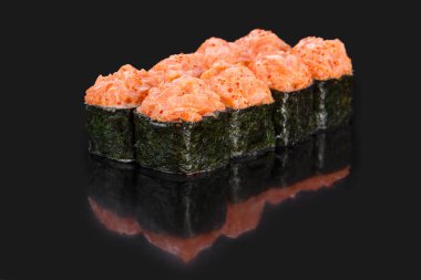Suşi bar menüsü. Pişmiş rulo