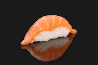 Japon yemek menüsü. suşi somon