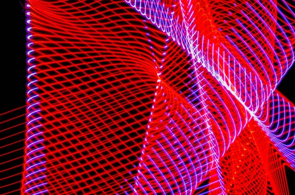 Bulanık sihirli neon ışık ışık efektleri eğri çizgiler