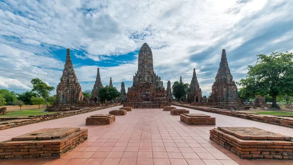 Świątynia Wat Chaiwatthanaram prowincji Ayutthaya. Ayutthaya historyczny Park, Tajlandia — Zdjęcie stockowe