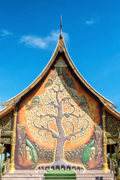 Wat Sirindhornwararam ou Phu Prao Temple, Ubon Ratchathani, Tailandês — Fotografia de Stock