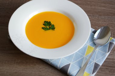 Croutons kabak krem çorba