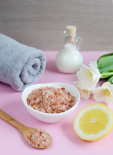 Natural ingredients for homemade body salt scrub — Stock Photo, Image