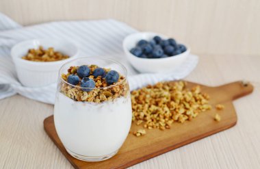 Müsli ile sağlıklı bir kahvaltı.