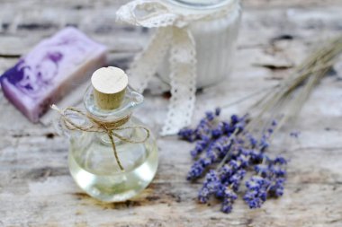 Ev yapımı vücut lavanta için doğal maddeler tuz Scrub 