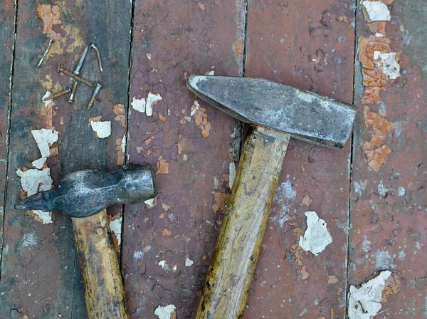 Carpenter'ın eski araçlar 