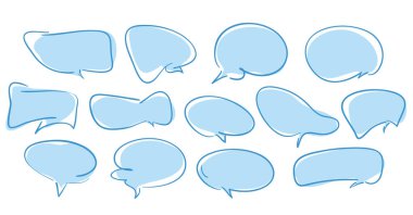 Beyaz arka plan üzerinde boş boş mavi çizilmiş konuşma balonları