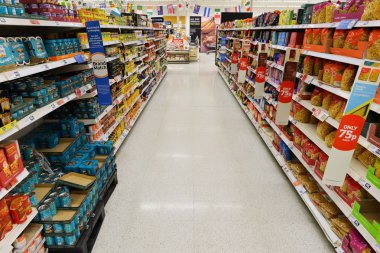 Tesco süpermarket mağaza