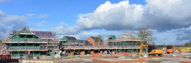 Wiltshire Köyü sitesi yapı üzerinde çalışmak