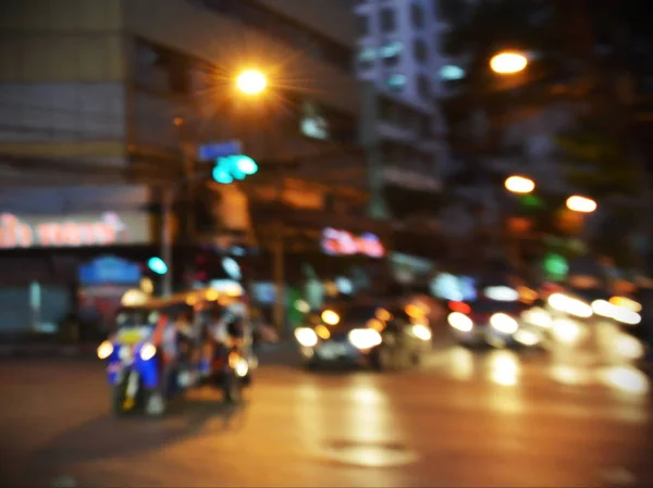 Blurred Traffic in city centre — Stock Photo, Image