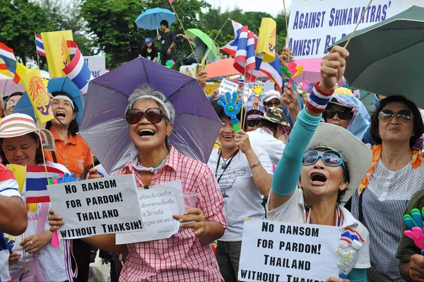 Бангкок Таїланд Січня 2014 Року Натовп Антиурядової Демонстрації Політичних Розтяжки — стокове фото