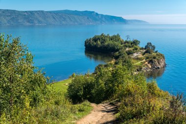 Cape Shamansky, Baykal Gölü görünümünü