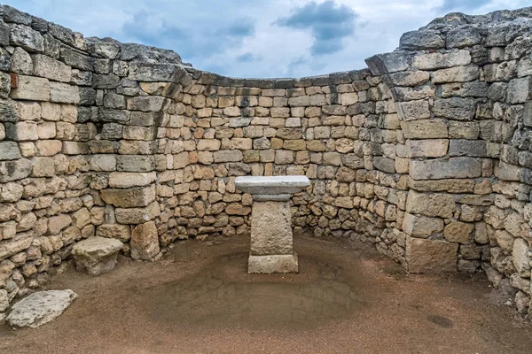 Chersonesus antik kentin kalıntıları