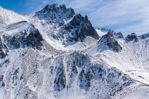Peak Tychen-Ardyn i östra Sayan bergen — Stockfoto