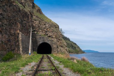 Çevre-Baykal demiryolu Rock tünel