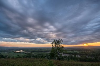 Irkut Nehri güzel gün batımı