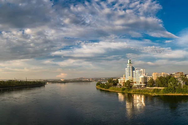 Veduta del fiume Angara a Irkutsk — Foto Stock