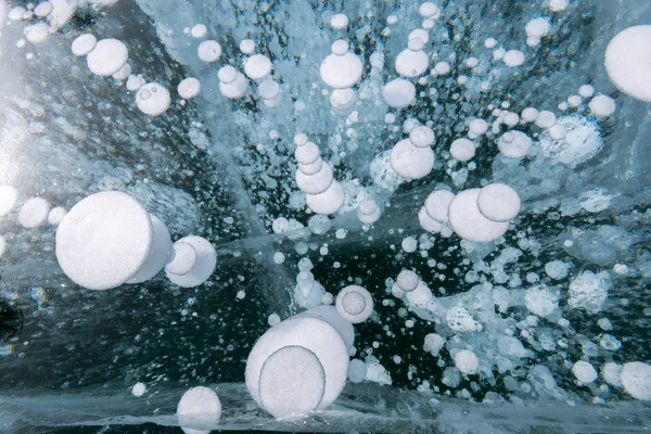 Baykal Gölü buz metan kabarcıkları