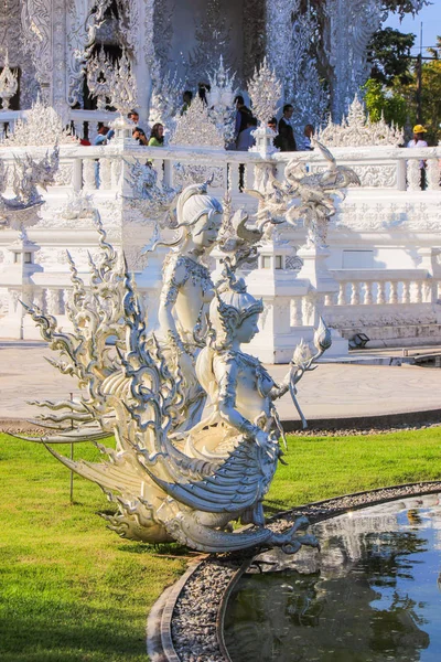 Wat Rong Khun en día de sol, Chiang Rai — Foto de Stock