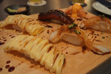 Premium Japon Suhi seti, Omakase