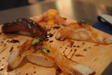 Premium Japon Suhi seti, Omakase