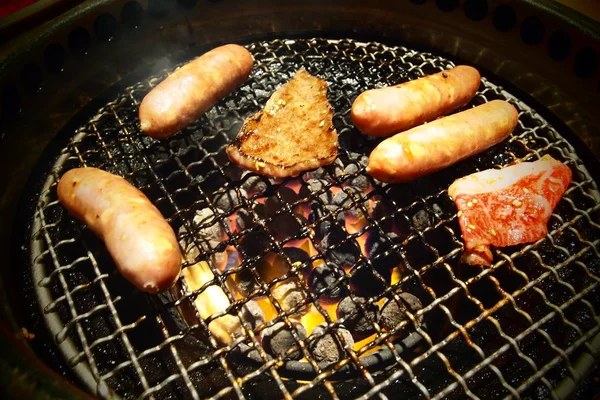 Premium japanische BBQ auf heißem Grill — Stockfoto