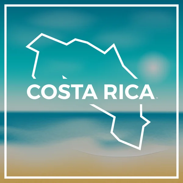 Costa Rica mapa contorno áspero contra o pano de fundo da praia e do mar tropical com sol brilhante . —  Vetores de Stock