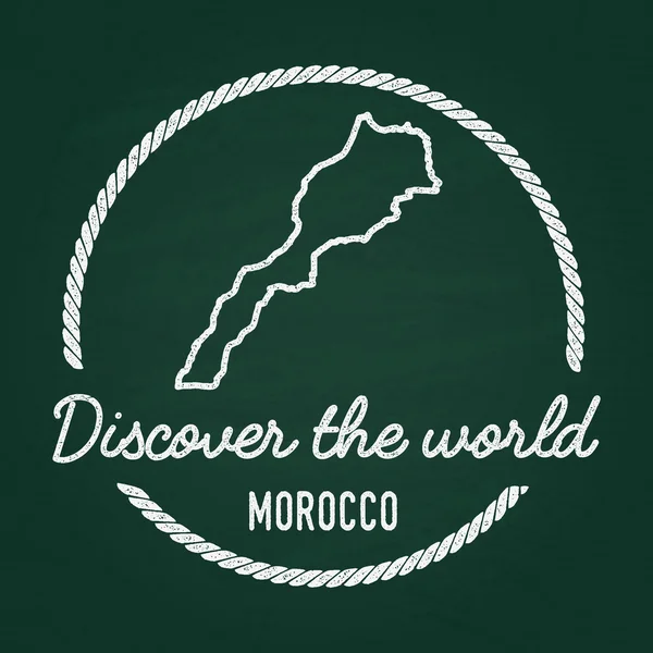 Weiße Kreide Textur Hipster-Abzeichen mit Königreich Marokko Karte auf einer grünen Tafel. — Stockvektor
