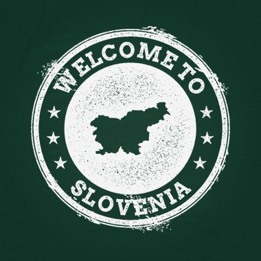 Beyaz tebeşir doku retro damga Slovenya Cumhuriyeti harita üzerinde yeşil bir tahta ile.