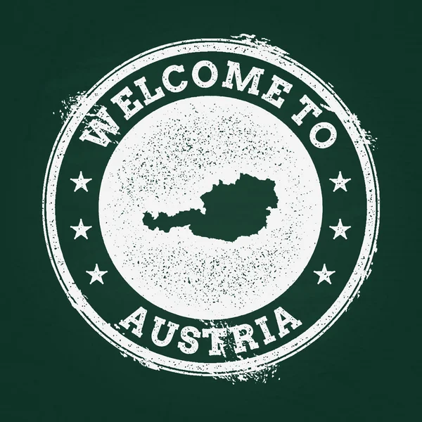 Beyaz tebeşir doku retro damga ile Avusturya Cumhuriyeti harita üzerinde yeşil bir yazı tahtası.