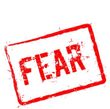 Beyaz arka plan üzerinde izole kırmızı lastik damgası korku