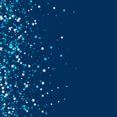 Güzel yağan kar dağılım sol degrade ile güzel yağan kar üzerinde derin mavi arka plan