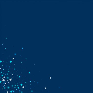 Güzel düşen kar dağınık alt sol köşede güzel yağan kar ile derin mavi