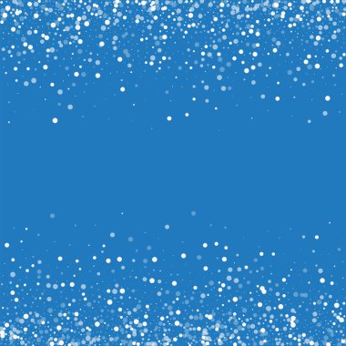 Rasgele düşen beyaz nokta mavi zemin üzerine rastgele düşme ile dağınık sınır beyaz nokta