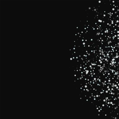 Yarım daire ile siyah arka planda etkileyici şaşırtıcı yağan kar yağan kar değil şaşırtıcı