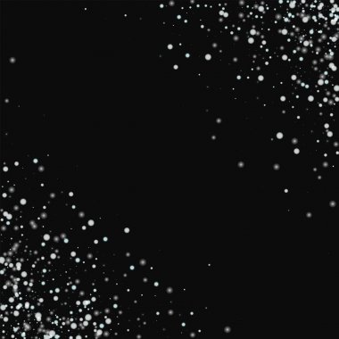 Düşen kar dağılım şaşırtıcı siyah arka plan üzerine şaşırtıcı yağan kar ile sınır köşeye