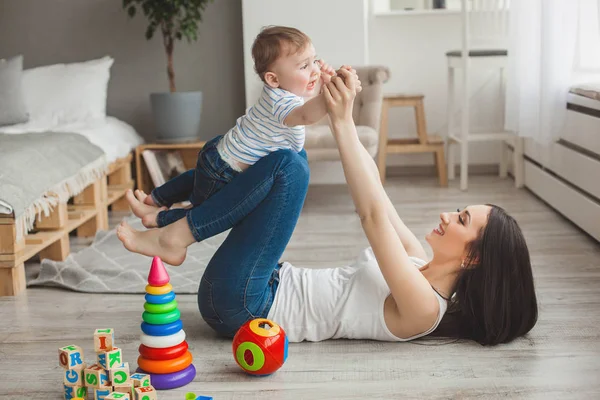 Young Pretty Mother Playing Her Little Son Cheerful Family Having — Stock Photo, Image