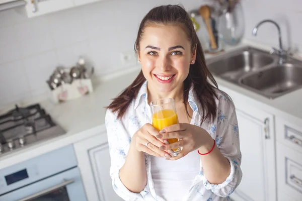 Close Portrait Young Attractive Woman Drinking Fresh Juice — Stock Photo, Image