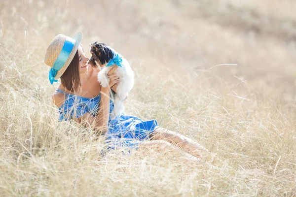 Close Portret Van Jonge Mooie Vrouw Met Haar Kleine Schattige — Stockfoto